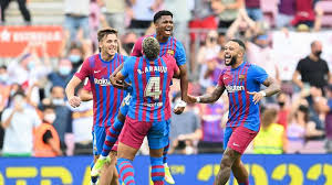 斗球体育直播:德约谈第二盘抢七:发球再次帮了我,我把这当作今天比赛的亮点.